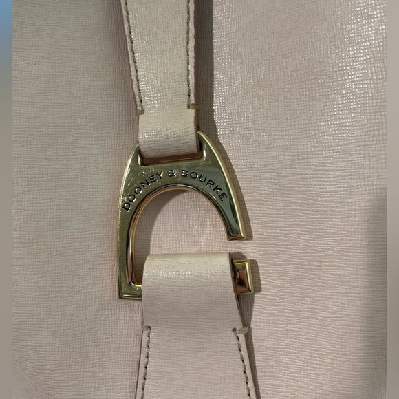 🔥🔥😊NWOT Dooney Bourke Set Soft Light Pink Leather Purse & Wallet Clutch Set - Picture 2 of 16